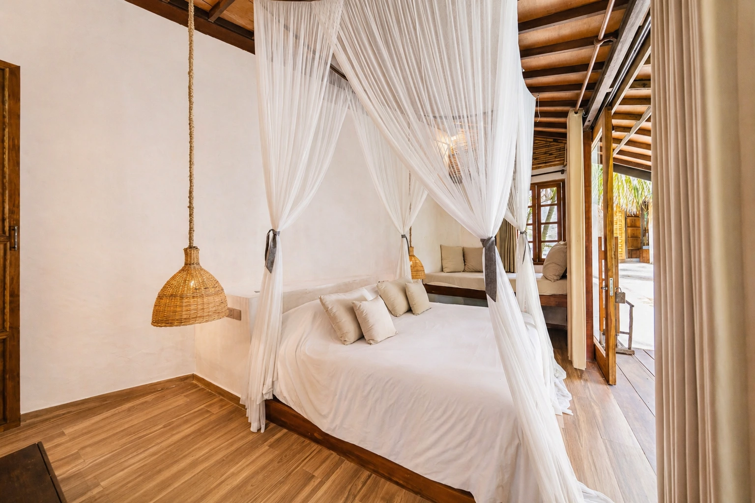 TROPICAL hotel jimbaran